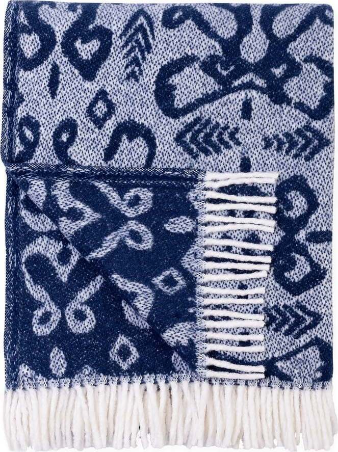 Modrý pléd s podílem bavlny