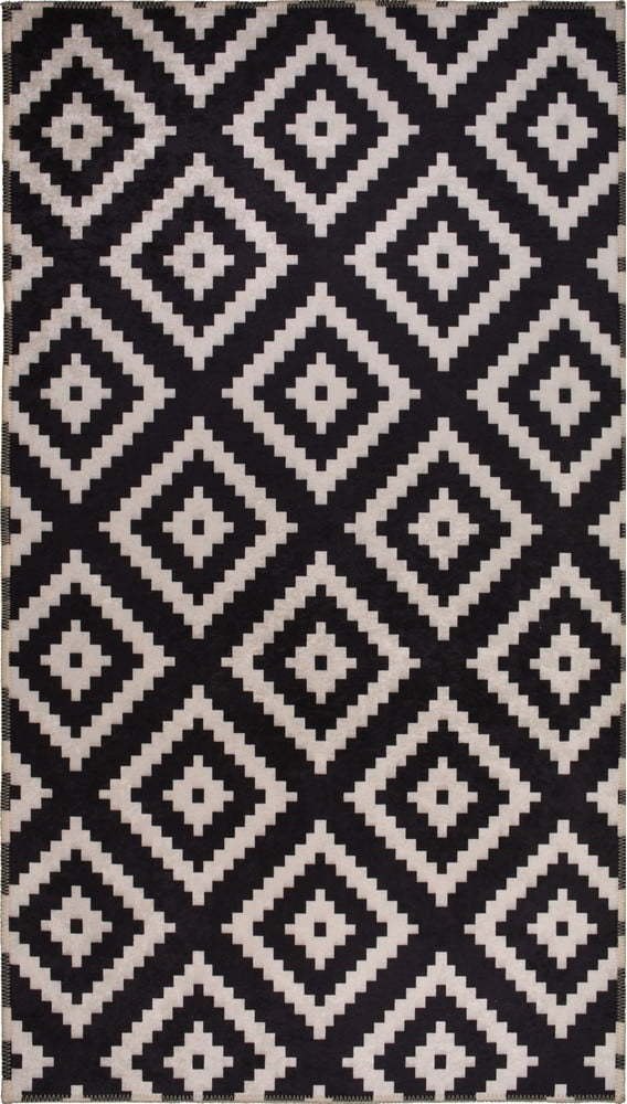 Černý pratelný koberec 180x120 cm