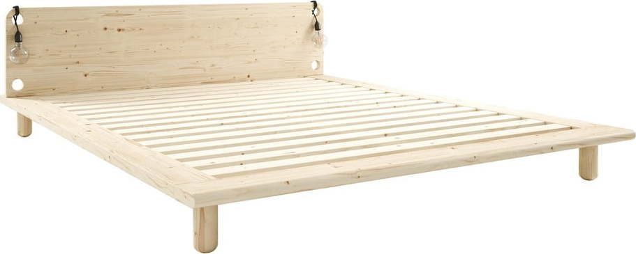 Dvoulůžková postel z borovicového dřeva s roštem 140x200