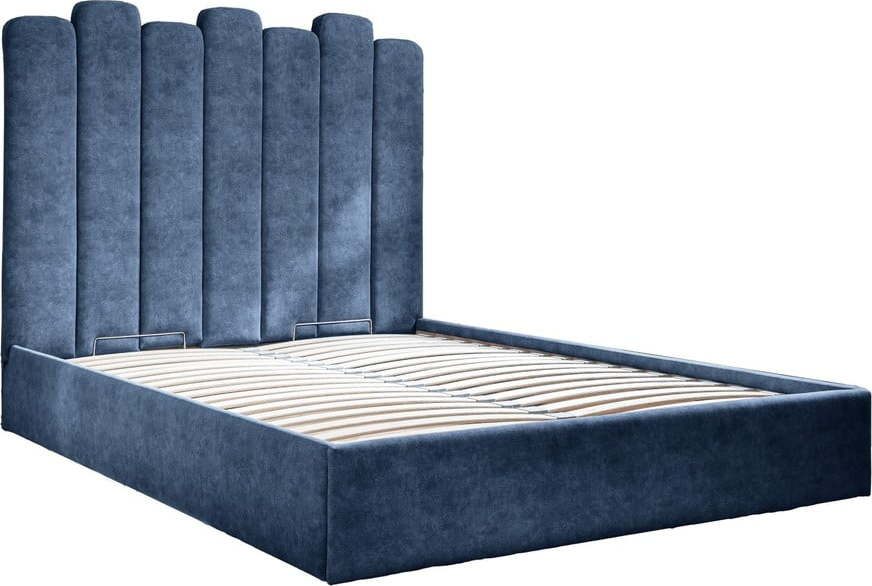 Modrá čalouněná dvoulůžková postel s úložným prostorem s roštem